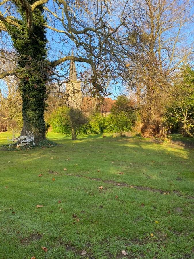 הוילה Hallingbury Retreats At Stansted Manor מראה חיצוני תמונה